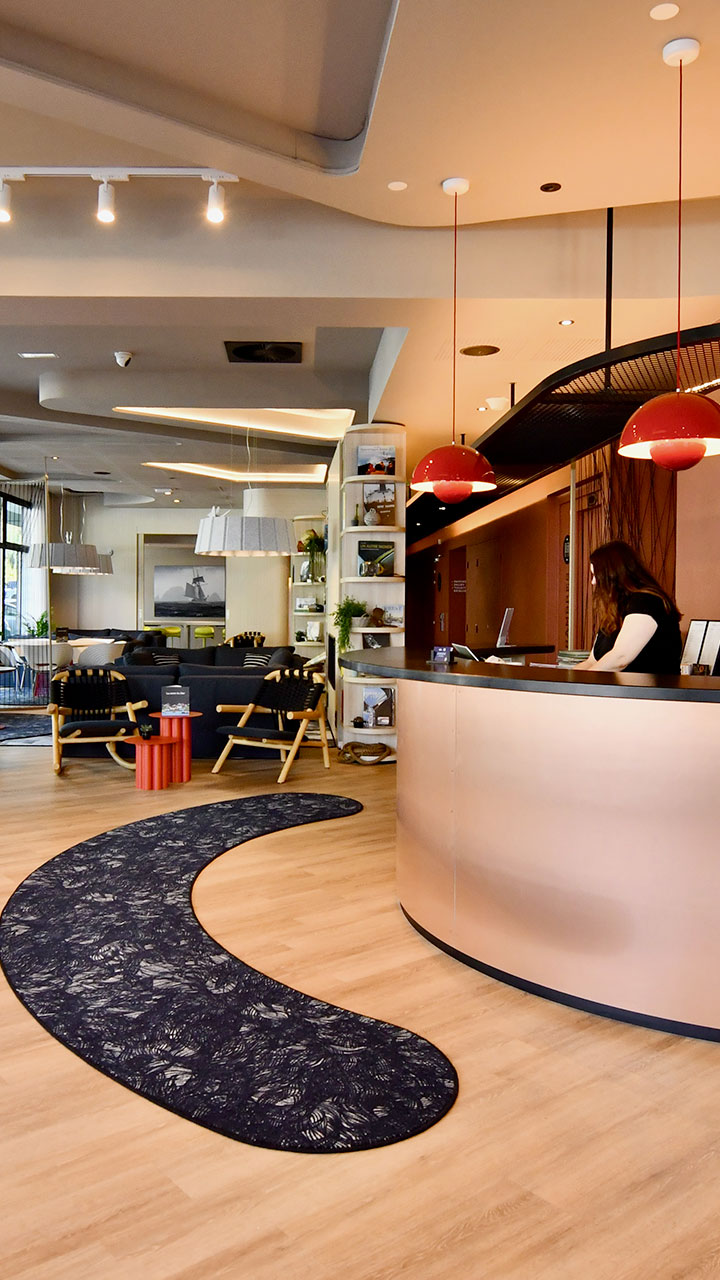 Accueil de l'h&ocirc;tel du port de Brest